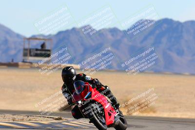 media/Jan-08-2022-SoCal Trackdays (Sat) [[1ec2777125]]/Turn 4 (1145am)/